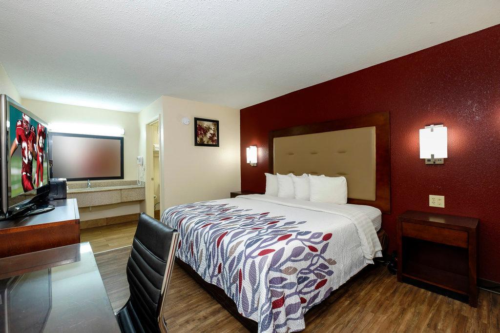 Red Roof Inn Columbus, Ms Extérieur photo